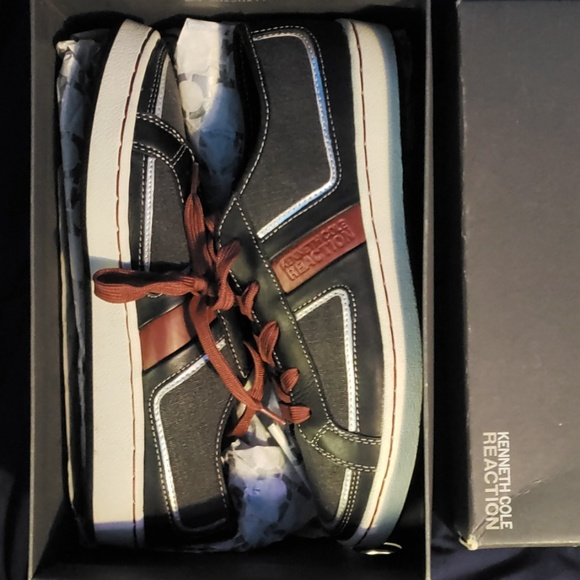 Kenneth Cole Reaction Shoes