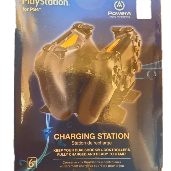PLAYSTATION 4 CHARGING STATION